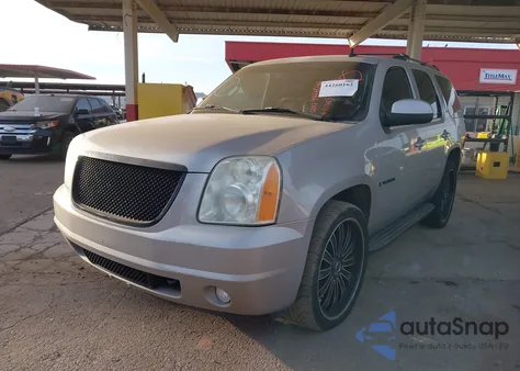 2007 GMC Yukon Slt z USA, uszkodzony, nr VIN 1GKFC13J17R137857